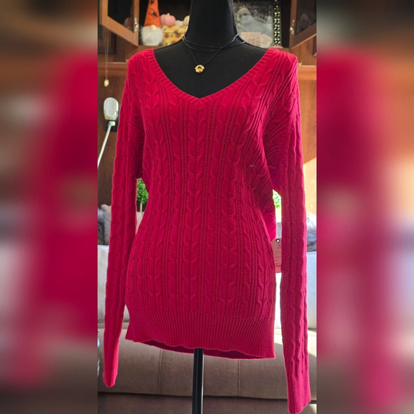St Johns Bay Red V Neck Cable Knit Sweater NWT - Picture 2 of 7
